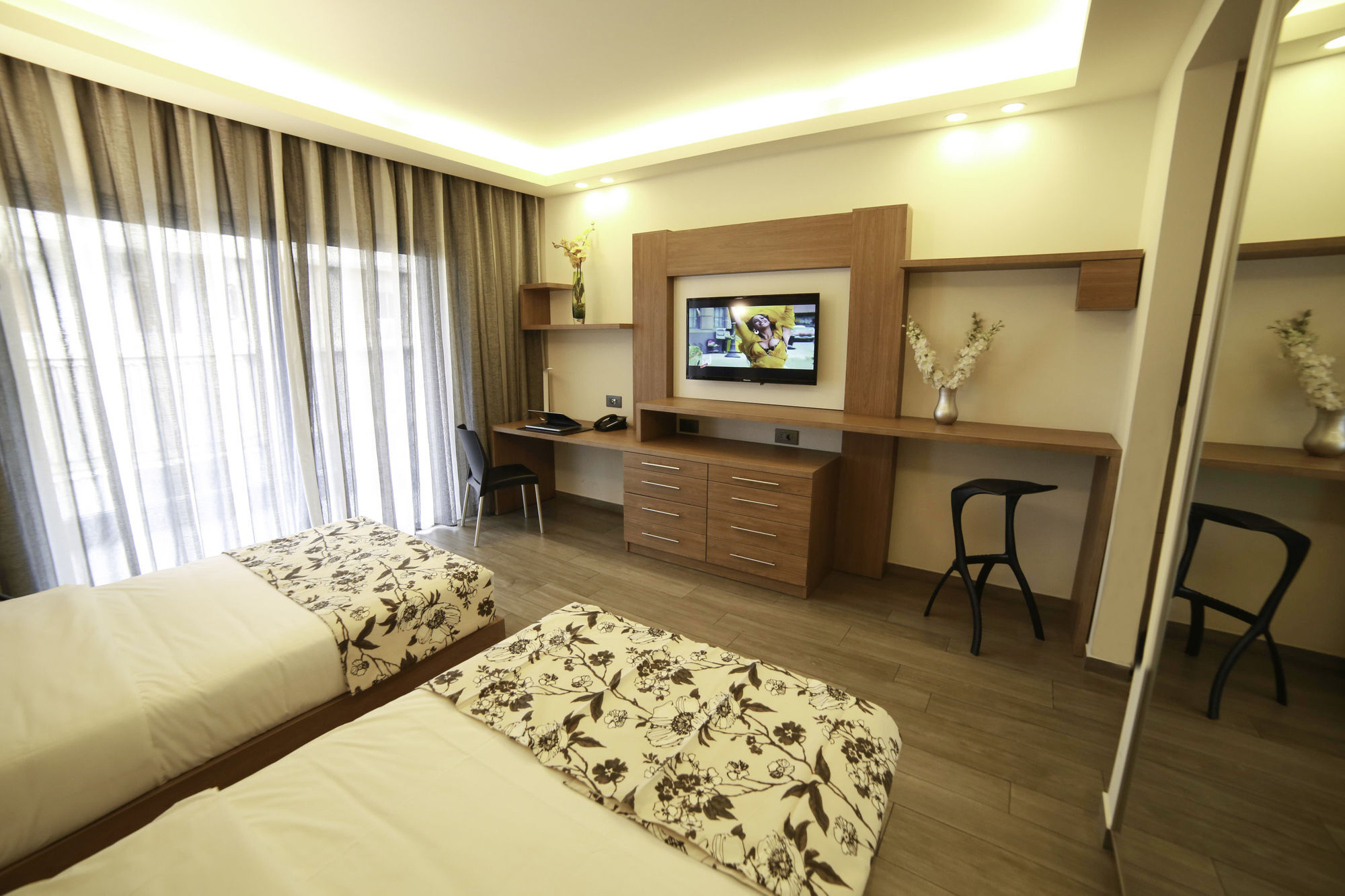 Urban Central Suites - Beirut Bagian luar foto