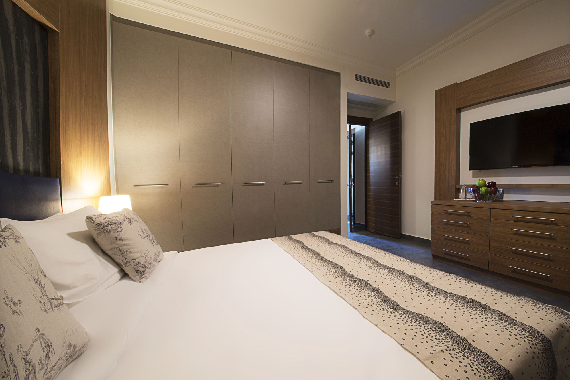 Urban Central Suites - Beirut Bagian luar foto